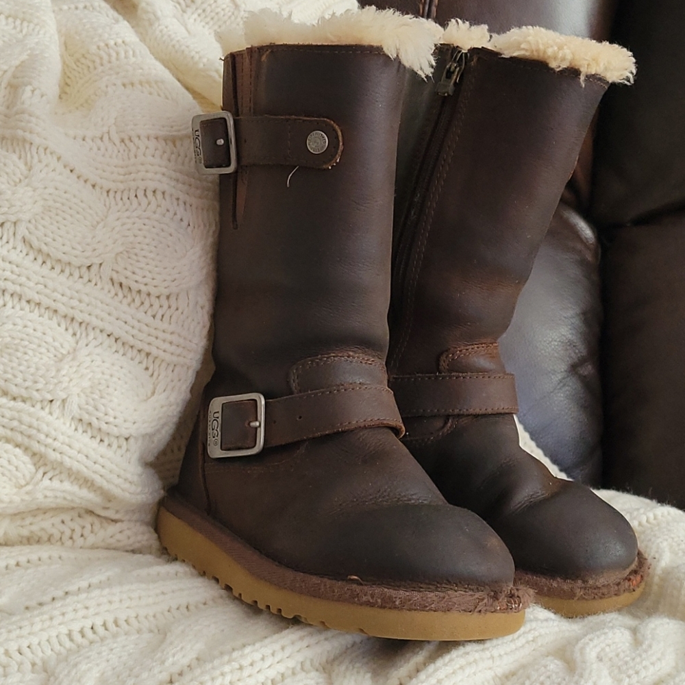 Ugg leather boots toddler size 10